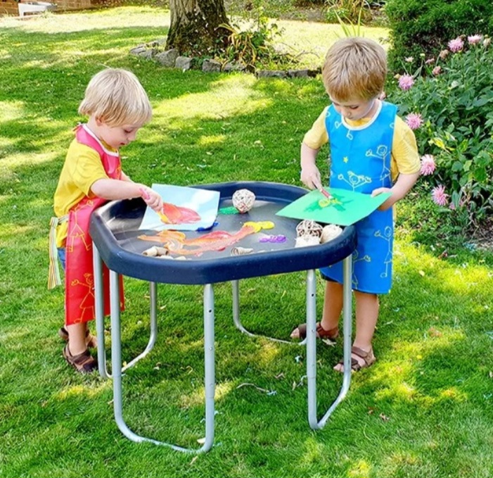 Tuff Tray with Stand 
